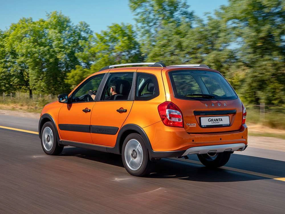 Lada Granta Cross - фото №12