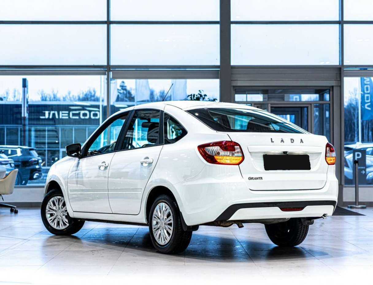 Lada (ВАЗ) Granta, 2023 - фото №4